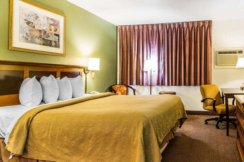 אובורן Rodeway Inn חדר תמונה
